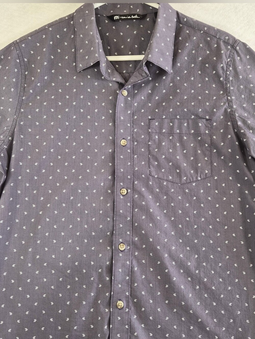 Travis Mathew Men's Short Sleeve Button-Up Shirt in Charcoal Gray